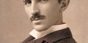 Retrato de Nikola Tesla