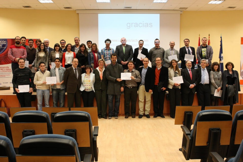 Premiados Industriales ACTUAUPM Foto de los premiados de industriales en ACTUAUPM