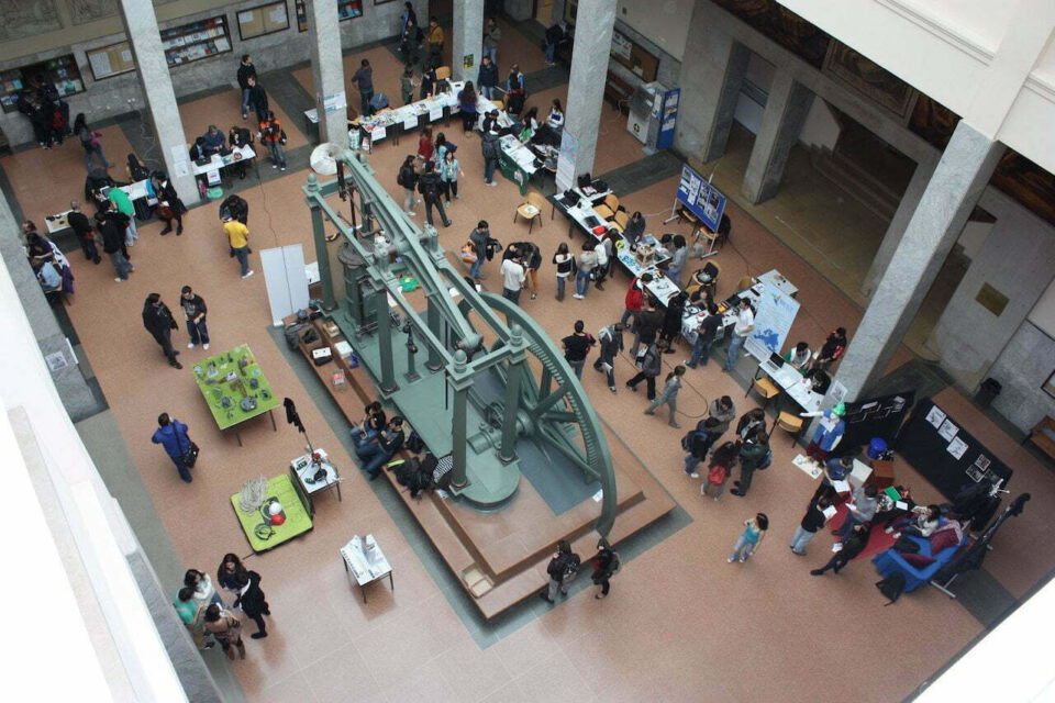 Dia de las Asociaciones en Escuela Industriales UPM