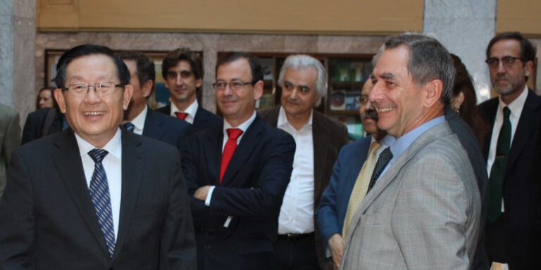Imagen de la visita del ministro de ciencia y tecnología