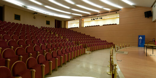 Escuela_industriales_carrera Salón de Escuela Industriales UPM