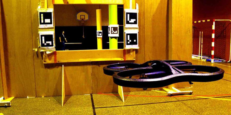 El grupo de Investigación del Centro de Automática y Robótica se alza en la competición IMAV 2013