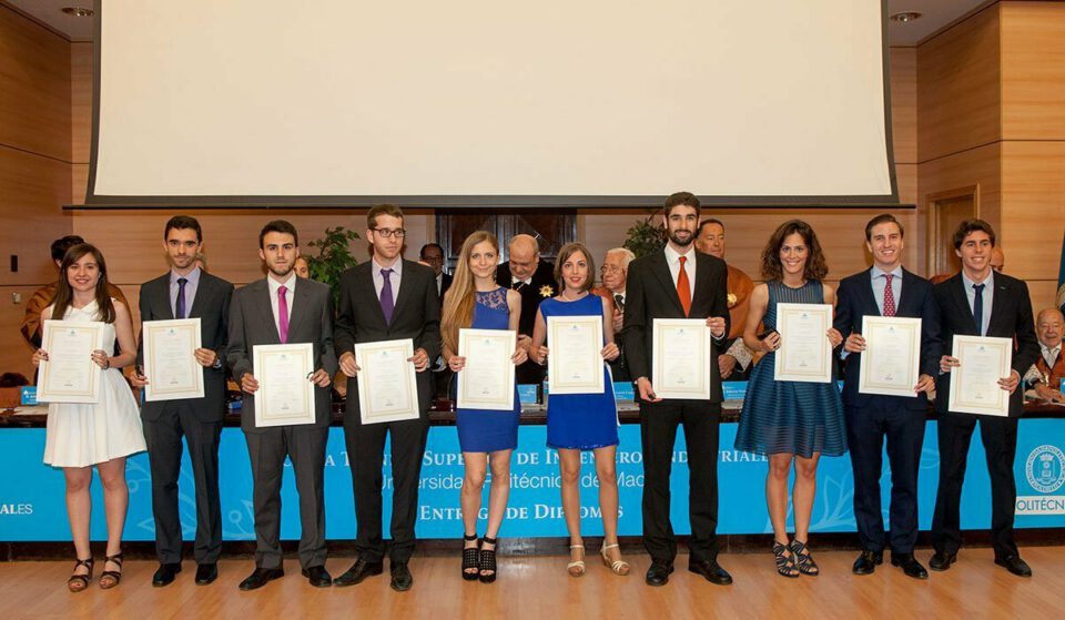 primera_promocion_graduados Primera promoción de graduados