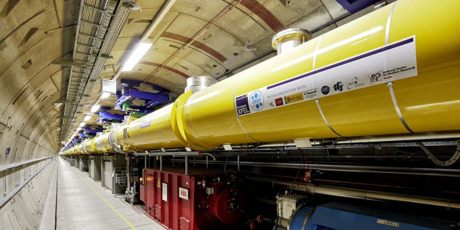 Der fertiggestellte Beschleunigertunnel am 20. März 2017The completed accelerator tunnel on 20 March 2017