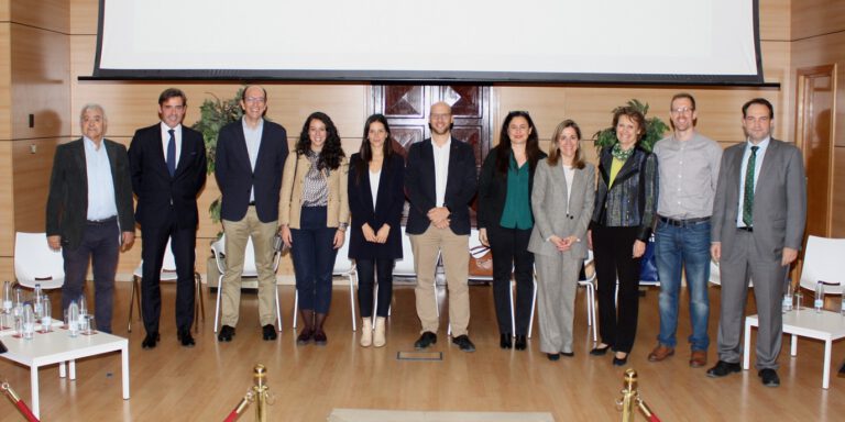 estudiantes antiguos alumnos industriales