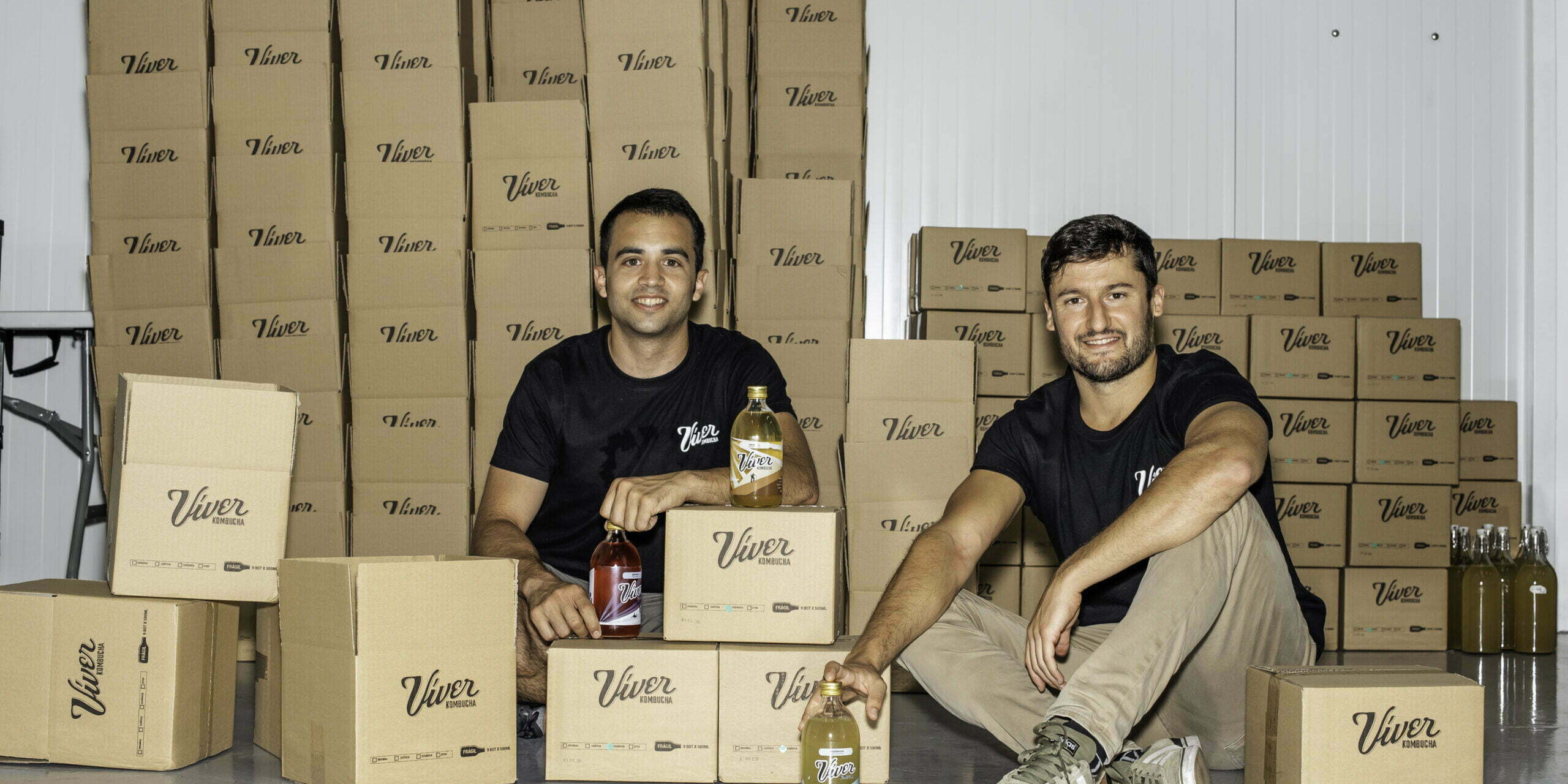 1.Fer (izquierda) y Raul (derecha) Fábrica